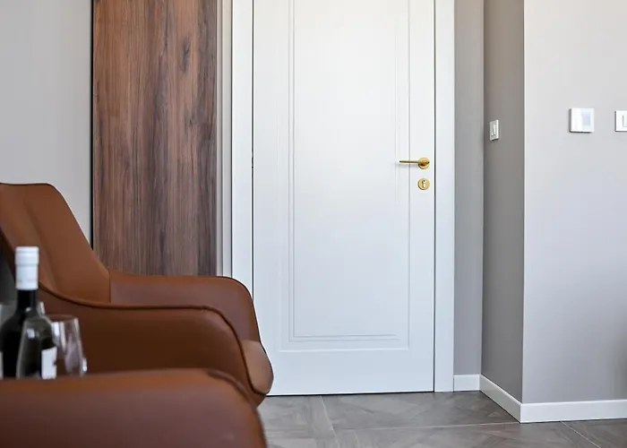 Luxury Iva Πανσιόν Ζαντάρ