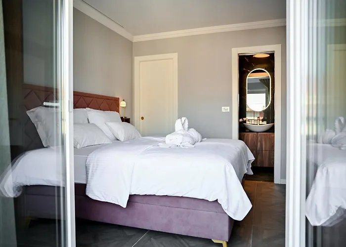 Luxury Iva Guest house