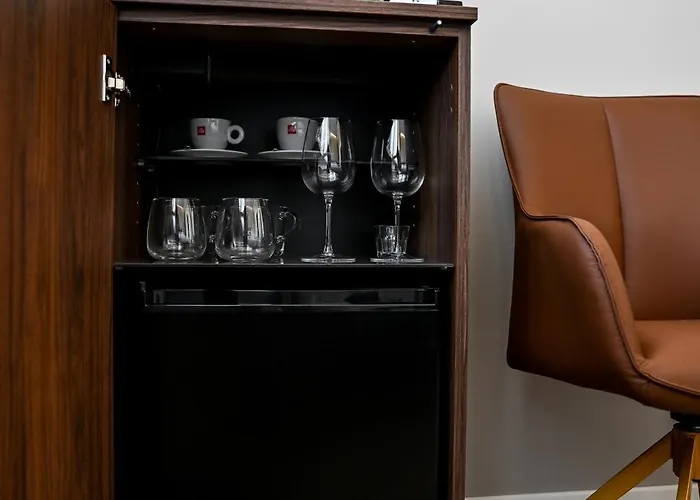 Luxury Rooms By Iva 3*