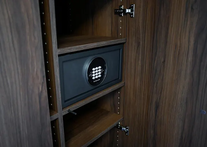 Luxury Iva Guest house