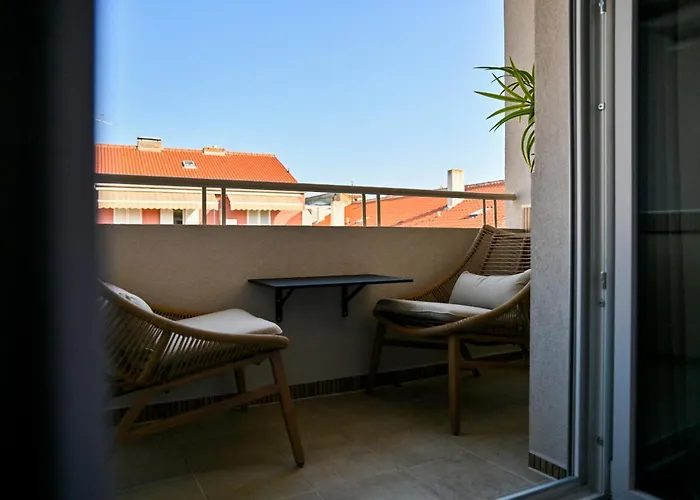 Luxury Iva Guest house